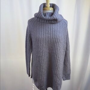 AZZ Women's Gray Turtleneck Sweater, Medium